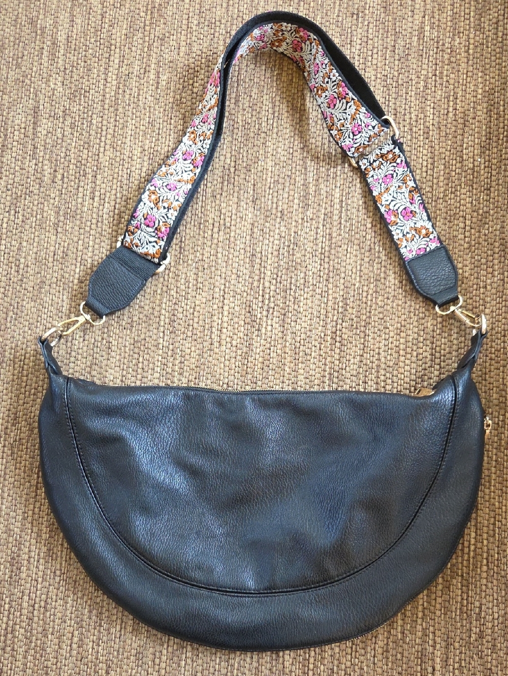 Anthropologie Urban Originals Expandable Faux Leather Crossbody Bag